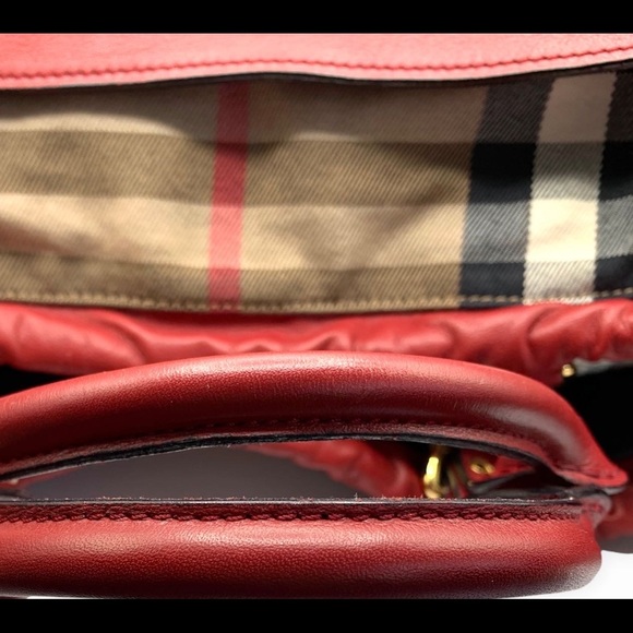 $9️⃣2️⃣5️⃣ Big Crush Housecheck Leather Tote - Picture 8 of 10